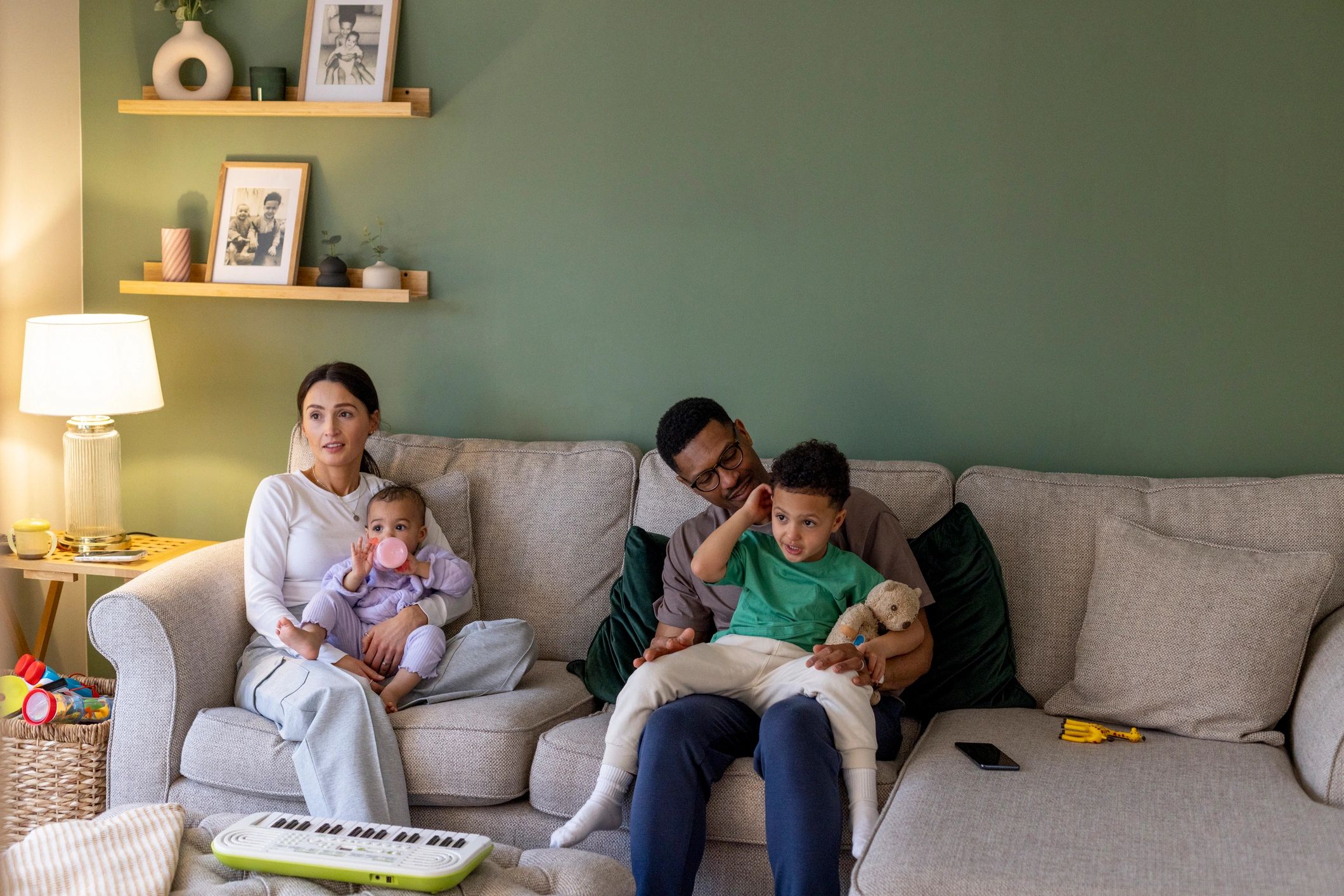 Connected family using technology at home